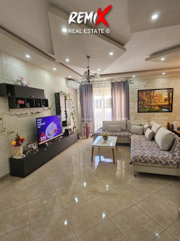 APARTAMENT PËR SHITJE NË DURRËS