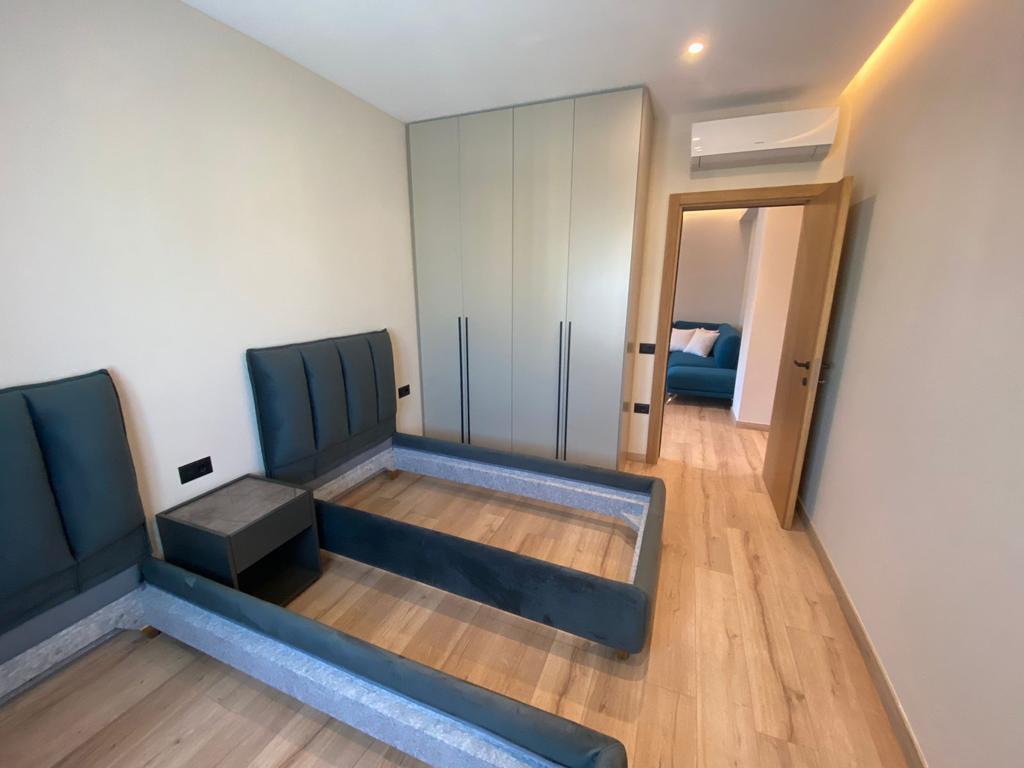 🏢 Jepet me Qira Apartament 2+1 + 2 Post Parkime te Nënkalimi i Komunës së Parisit!