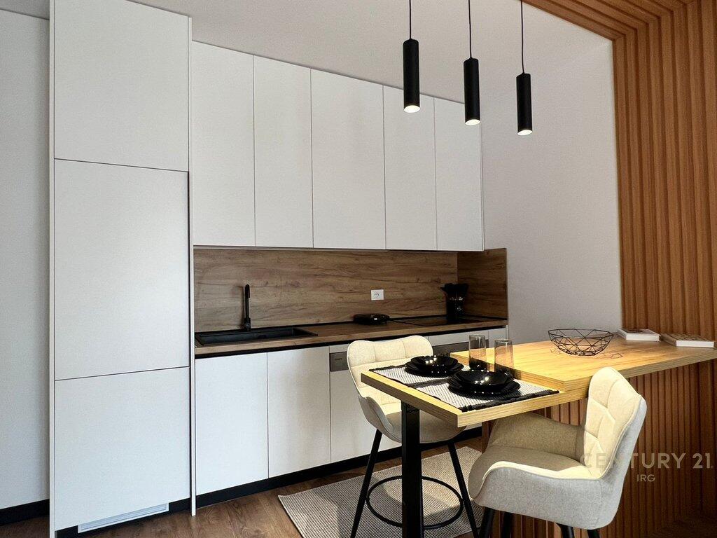1+1 APARTMENT FOR RENT ON BULEVARDI I RI!