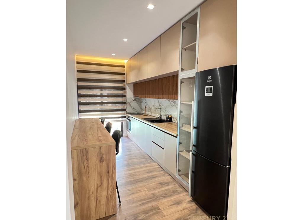 2+1 apartment for sale near the Electric Market
