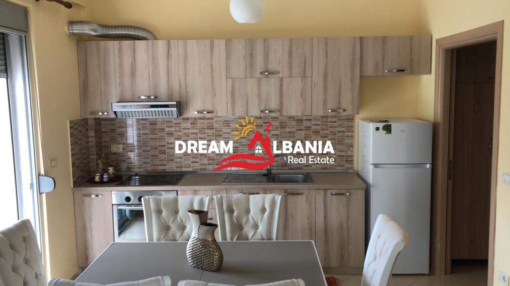 Apartament 2+1 me qera tek Komuna e Parisit, prane Kompleksit KIKA ne Tirane (ID 42215282)