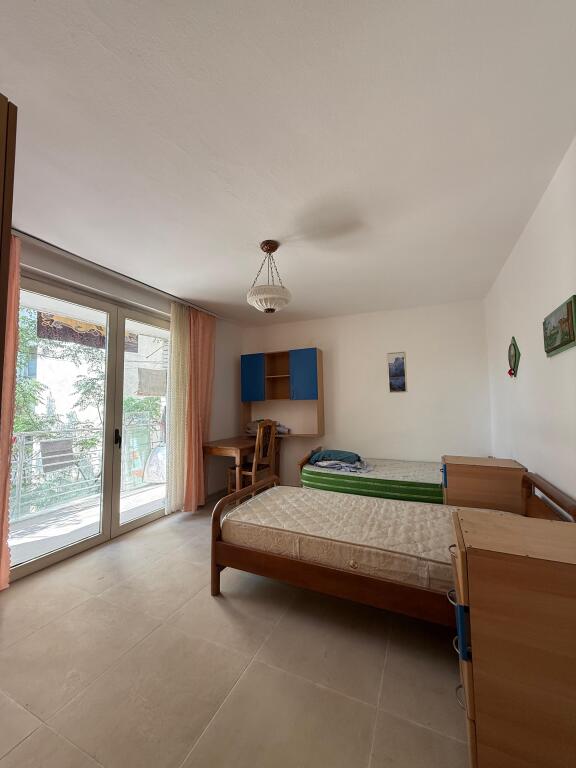 2+1 apartment with kitchen and balcony