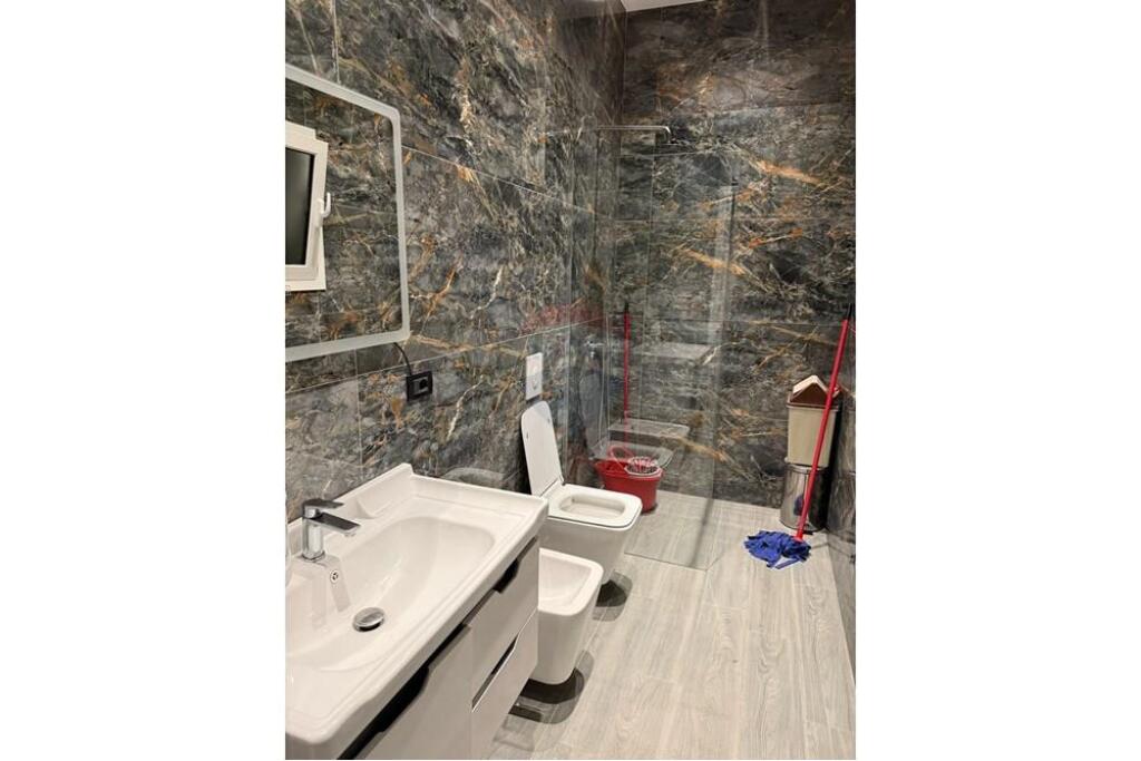 2+1 APARTMENT WITH PARKING