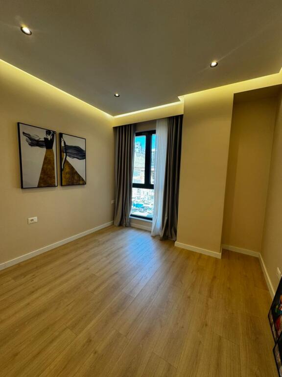 For sale 2+1 apartment, new market