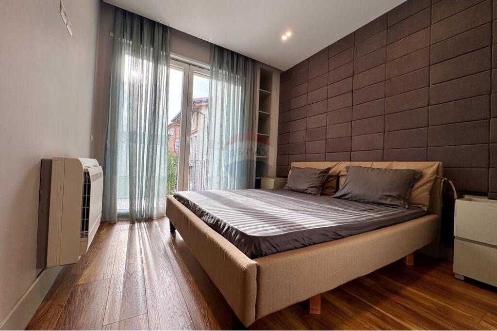 Luxury apartment for rent at "Secret Garden"