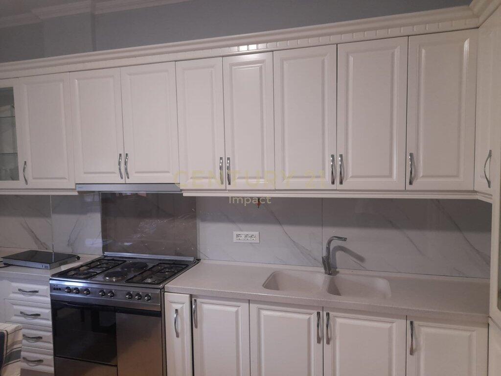 Villa 6+1 for Rent in the Outskirts of Tirana - !
