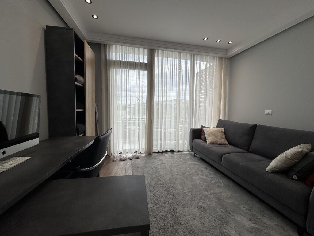 Affitto, Appartamento 2+1+2+ Posto Auto, Lake View Residences, Tirana