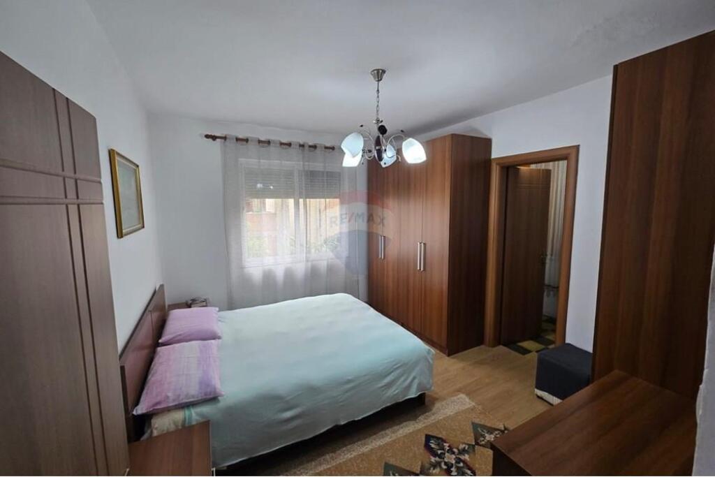 2+1 apartment for rent on Kavaja Street