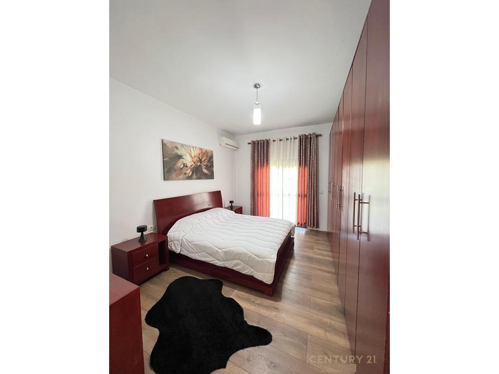 2+1 apartment for sale near the Electric Market