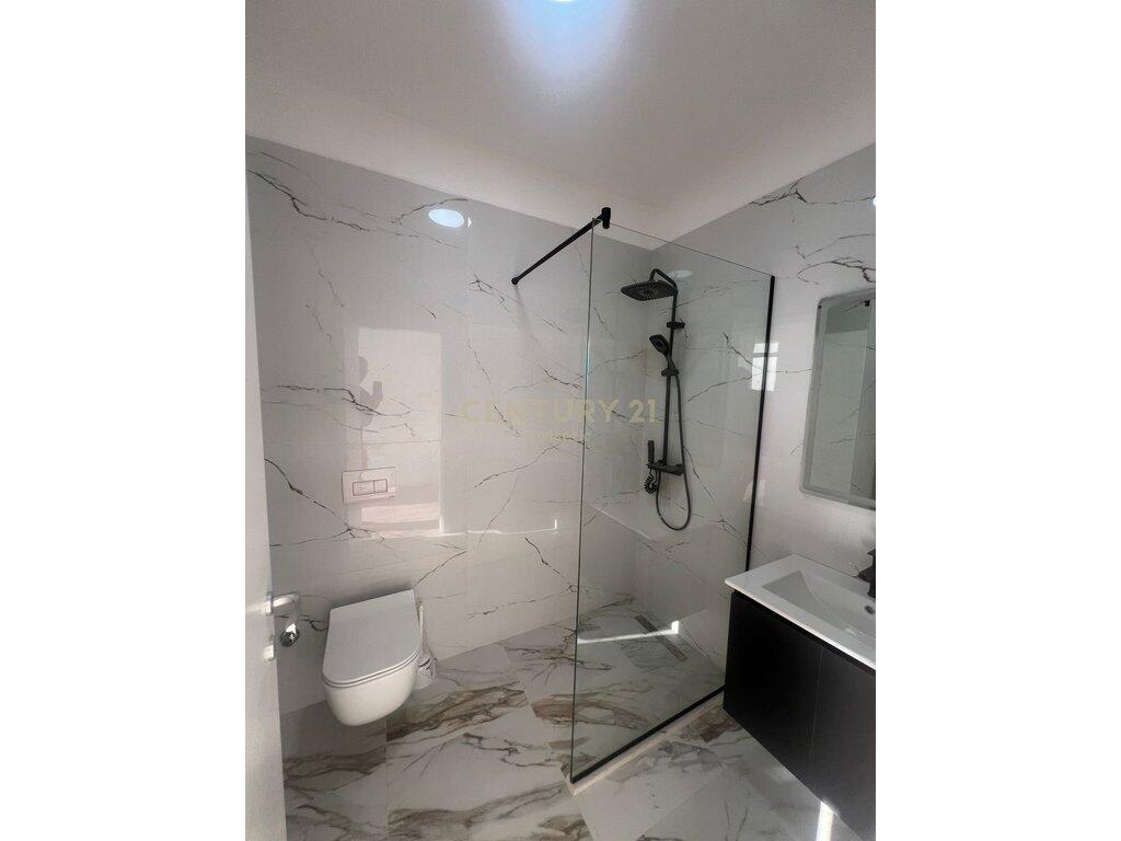 FOR SALE APARTMENT 1+1 WITH SEA VIEW AT RROTA E KUQE!