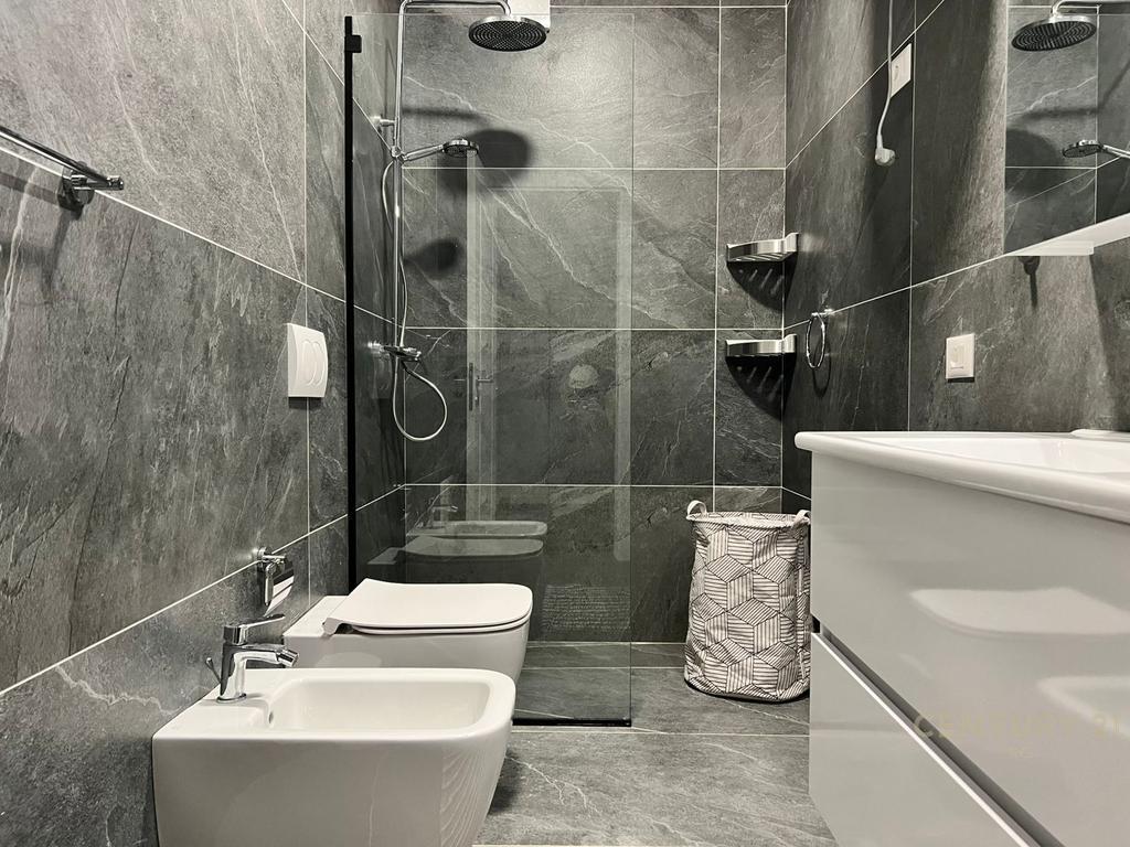 1+1 APARTMENT FOR RENT ON BULEVARDI I RI!
