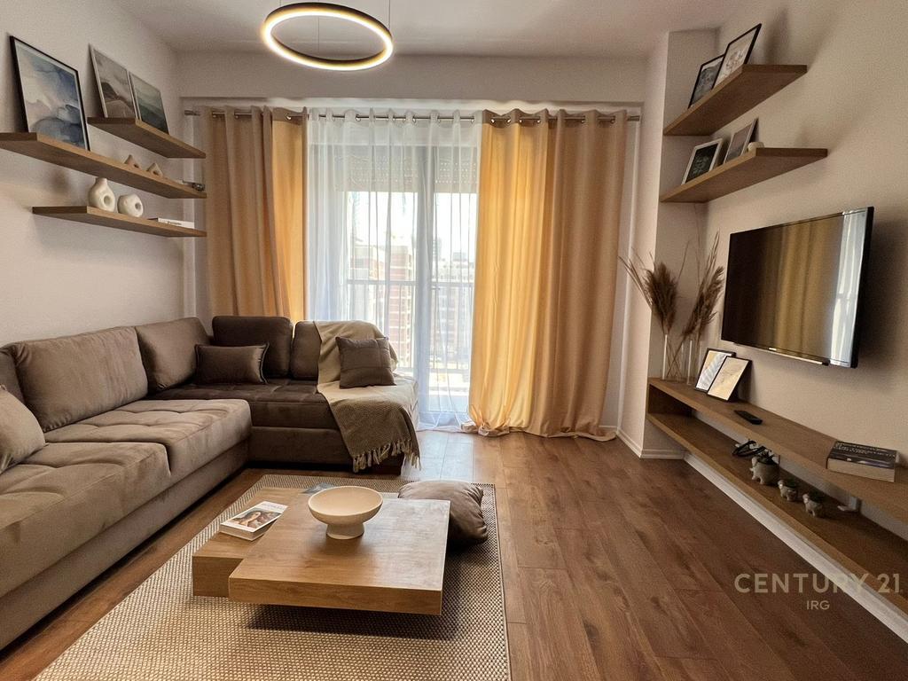 1+1 APARTMENT FOR RENT ON BULEVARDI I RI!