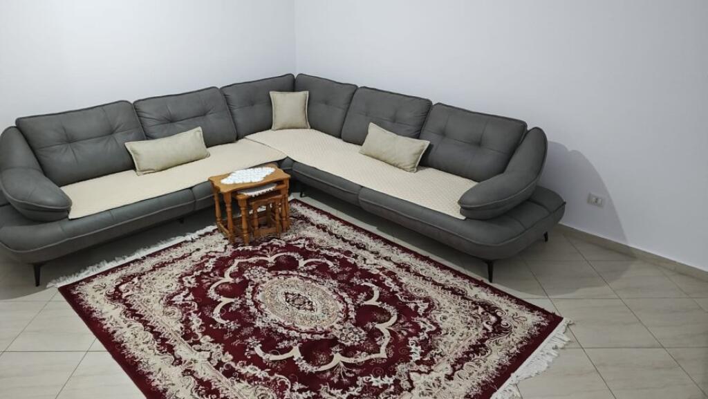 1+1 apartment for rent in Astir near the Customs!