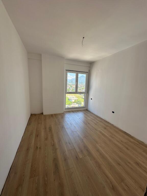For sale 2+1 apartment in the area of Kamza