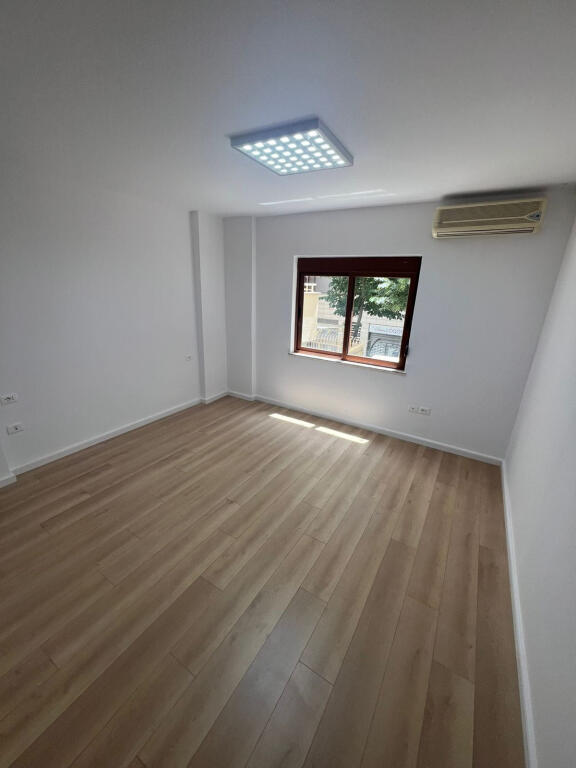 Office for Rent 2+1 at Bogdaneve Street (