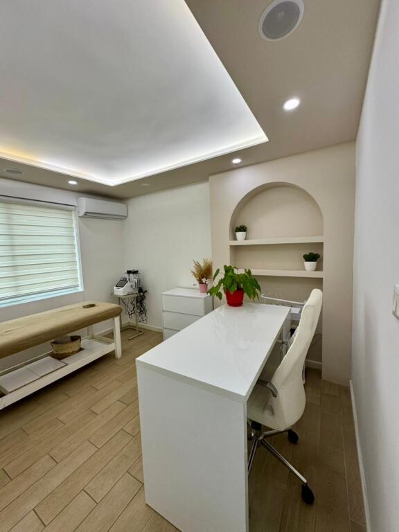 BUSINESS SPACE FOR RENT - VASIL SHANTO