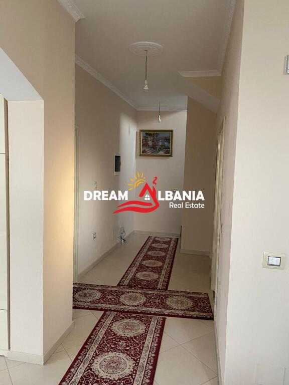 Villa in affitto Mjull Bathore, di fronte al centro commerciale TEG, a Tirana (ID 4251127)