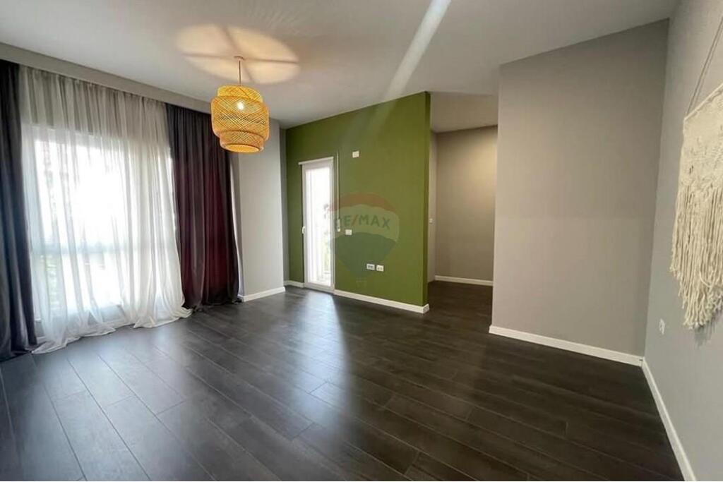1+1 apartment for sale near the Center!!