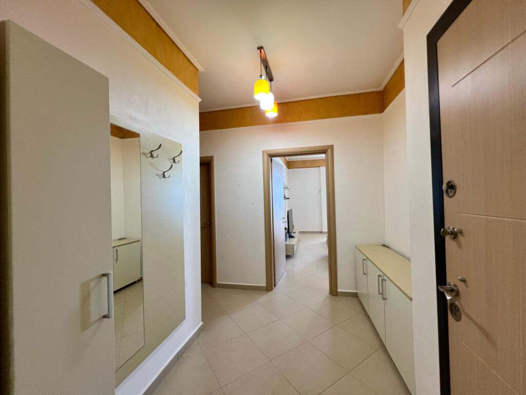 Shitet Papafingo 2+1+Verandë, "Sarandë".