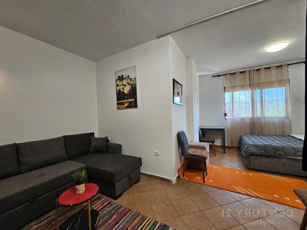 Studio apartment for rent – Rruga 5 Maji, Tirana
