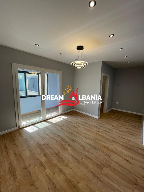 Appartamento 1+1 in vendita a 5 Maji, vicino alla scuola "Tirana Jone" a Tirana (ID 41111084)