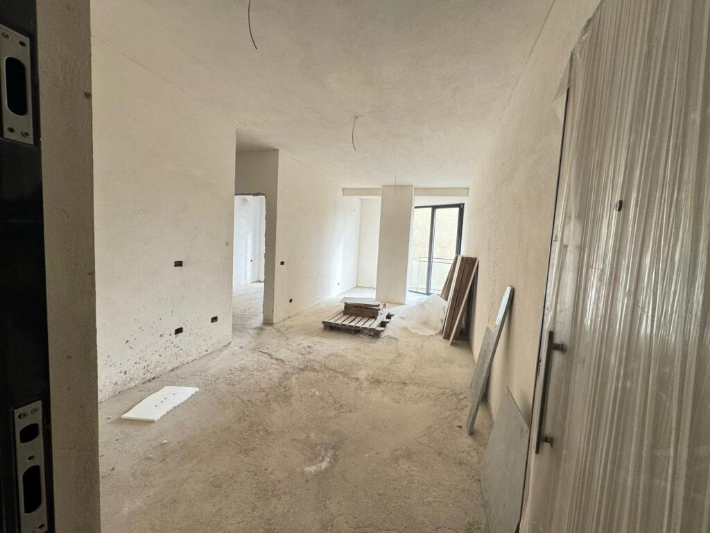 Mine Peza For Sale Apartment 1+1