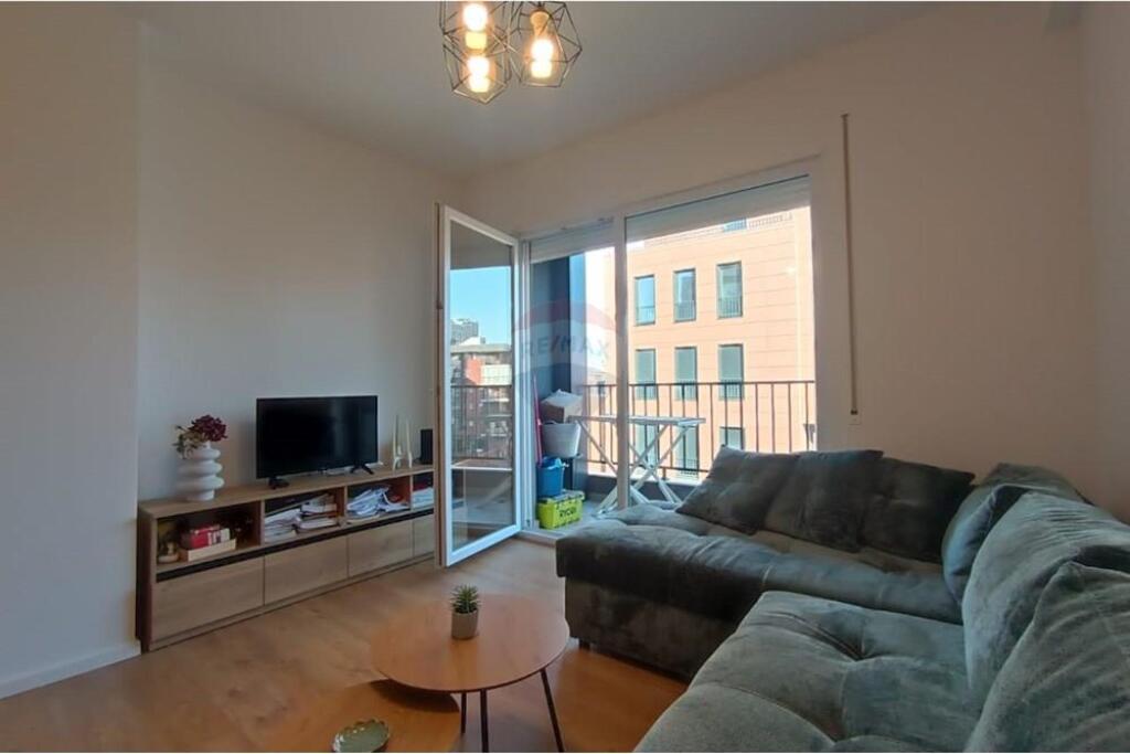 1+1 apartment for rent near Shkolla e Kuqe