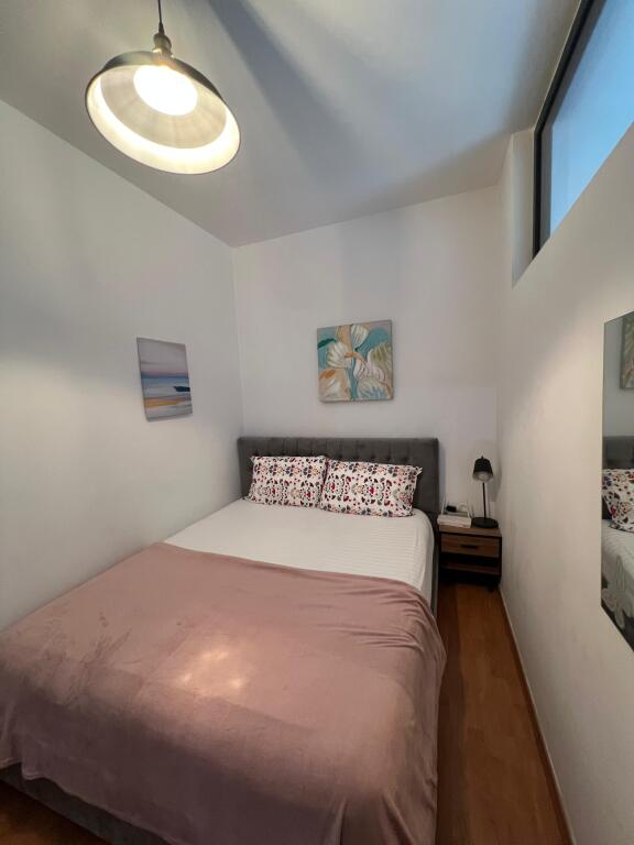 Apartament 2+1 me qera prane Kompleksit Delijorgji