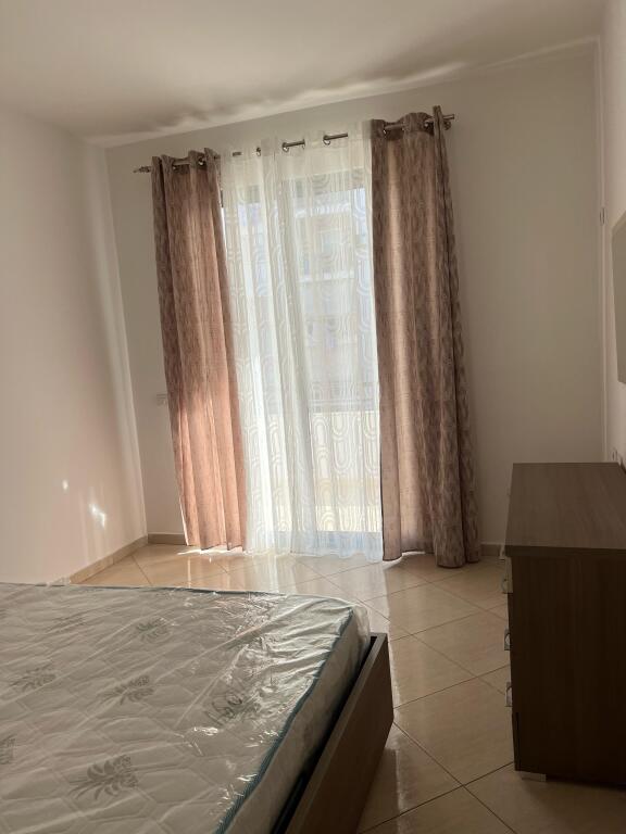 Apartament 2+1 me qira ne Astir