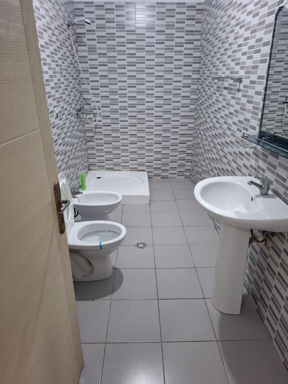 Appartamento in Affitto 1+1+1 Balcone