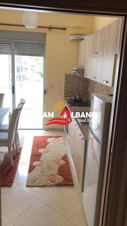 Apartament 2+1 me qera tek Komuna e Parisit, prane Kompleksit KIKA ne Tirane (ID 42215282)