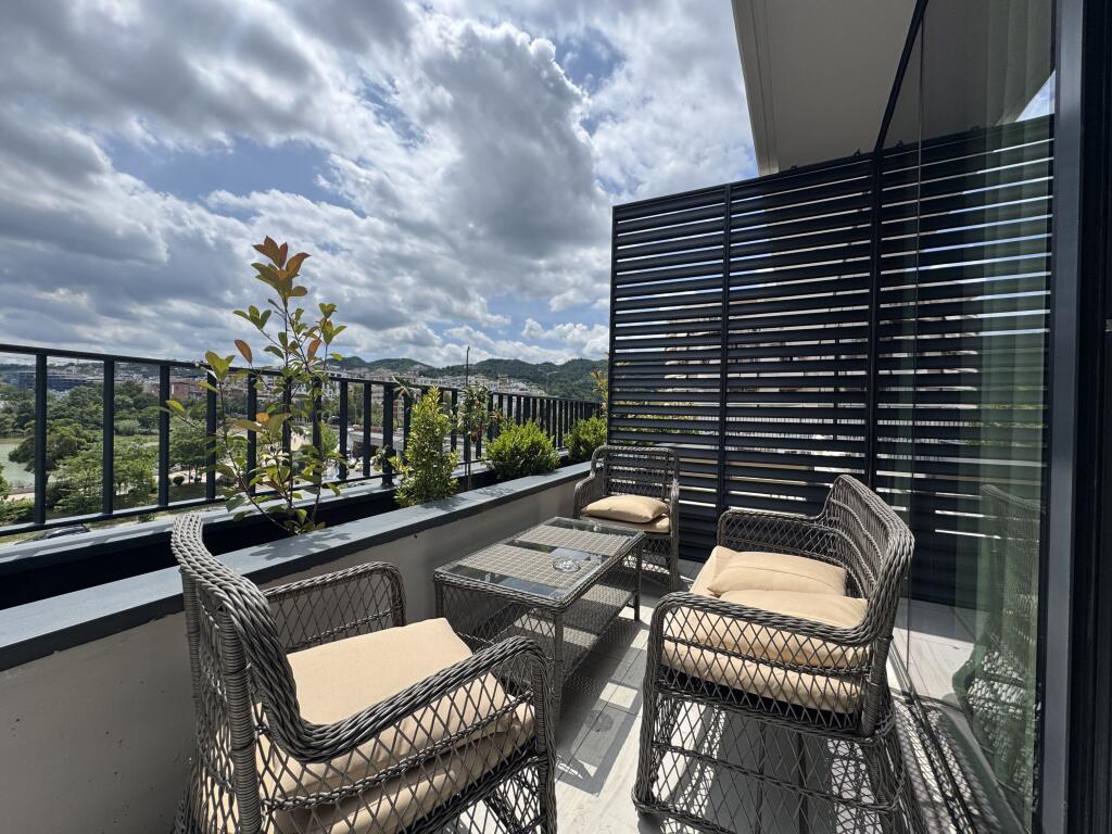 Affitto, Appartamento 2+1+2+ Posto Auto, Lake View Residences, Tirana