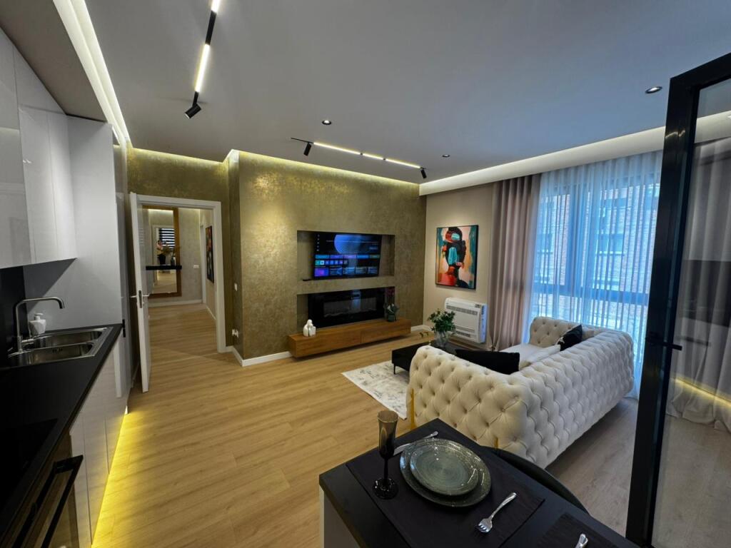 For sale 2+1 apartment, new market