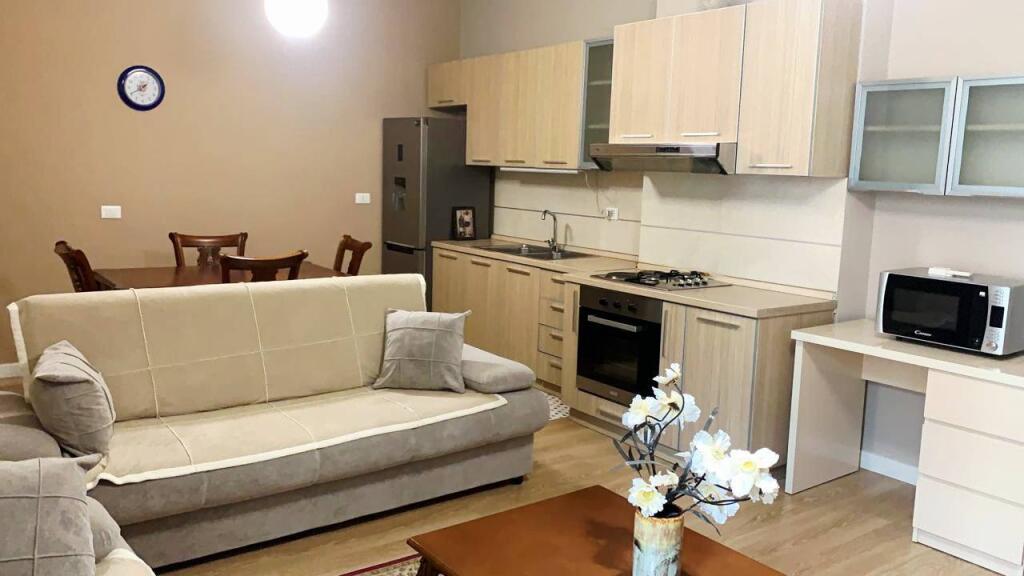 FOR RENT: Apartment 1+1+ Garage/ area: Zoo Garden