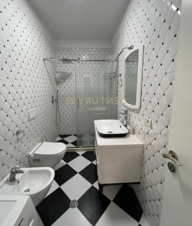 RR. ALI DEMI, WE OFFER FOR RENT APARTMENT 1+1
