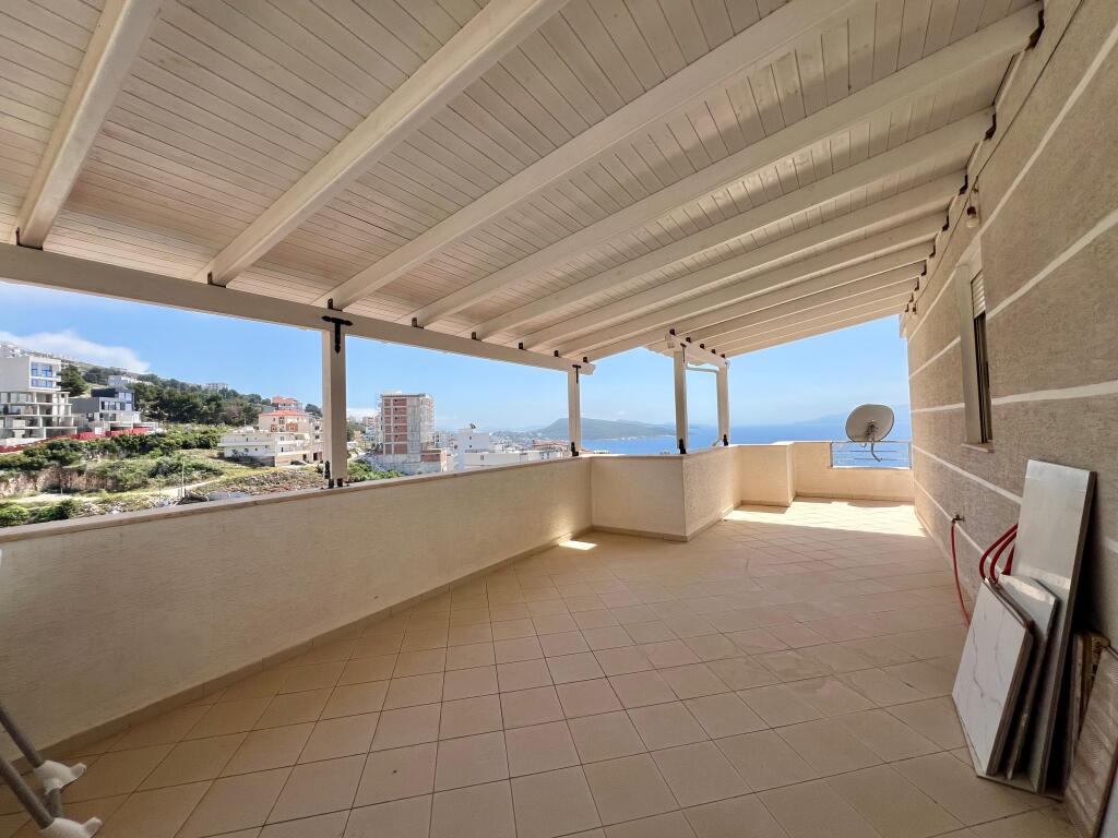 Shitet Papafingo 2+1+Verandë, "Sarandë".