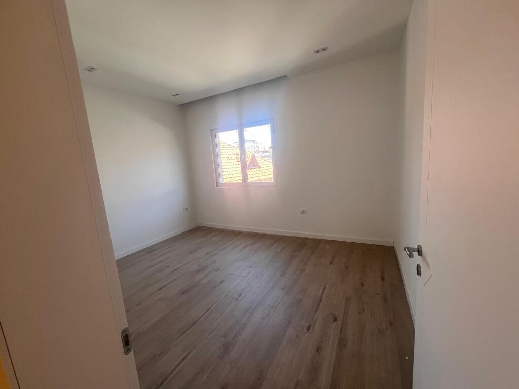 FOR SALE APARTMENT 1+1, NEAR THE PARIS COMMUNITY