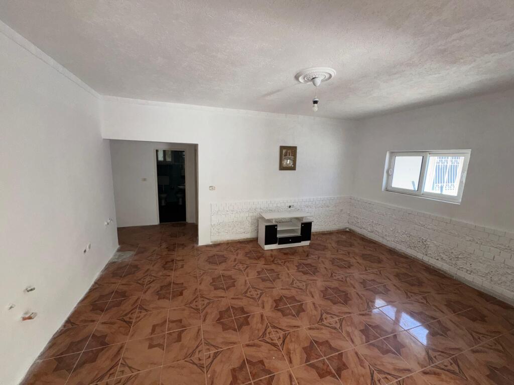 FOR SALE APARTMENT 2+1 WITH YARD IN THE CENTER OF SHIJAK!!