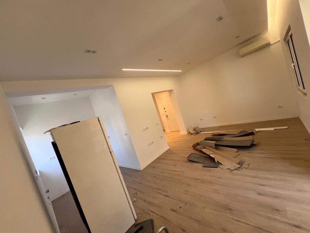 FOR SALE APARTMENT 1+1, NEAR THE PARIS COMMUNITY
