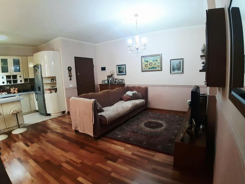FOR RENT: Apartment 2+1+ Garage/ area: Zoo Garden