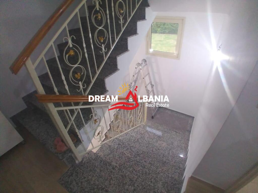 Villa in affitto Mjull Bathore, di fronte al centro commerciale TEG, a Tirana (ID 4251127)