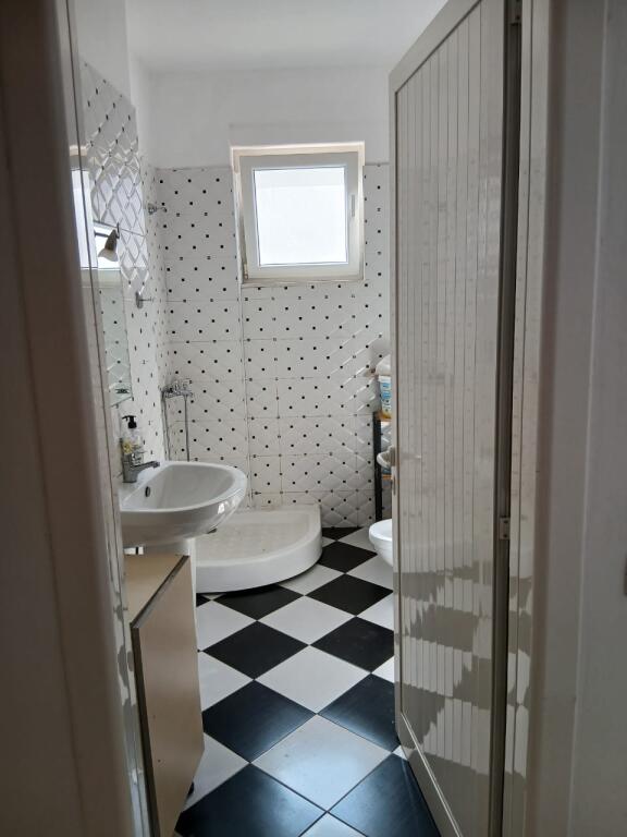 For rent 2+1 at Liqeni i Thate near FZ Complex