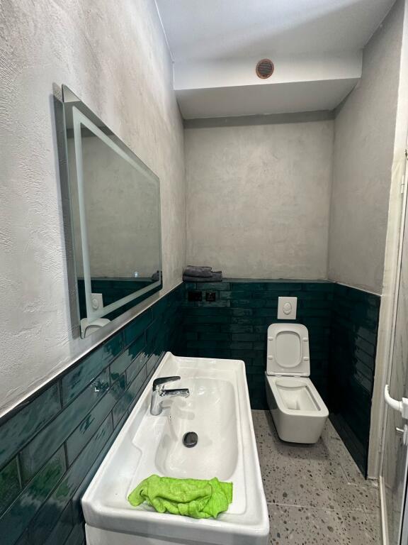 2 studios for sale for investment in the heart of Tirana, opposite Taiwan.
