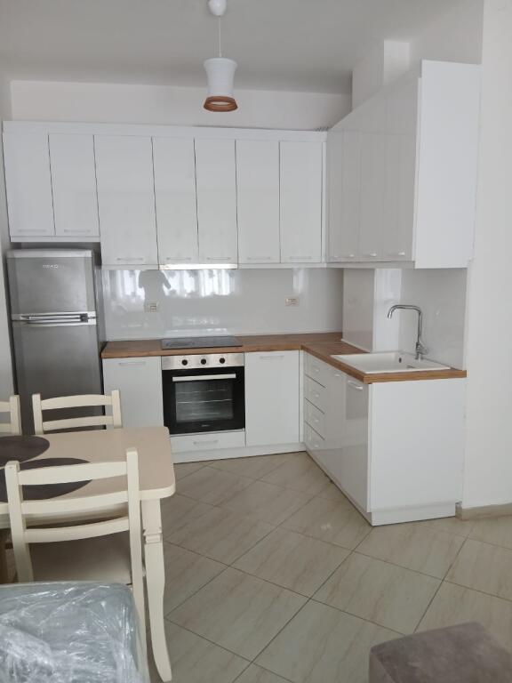 For rent 2+1 at Liqeni i Thate near FZ Complex