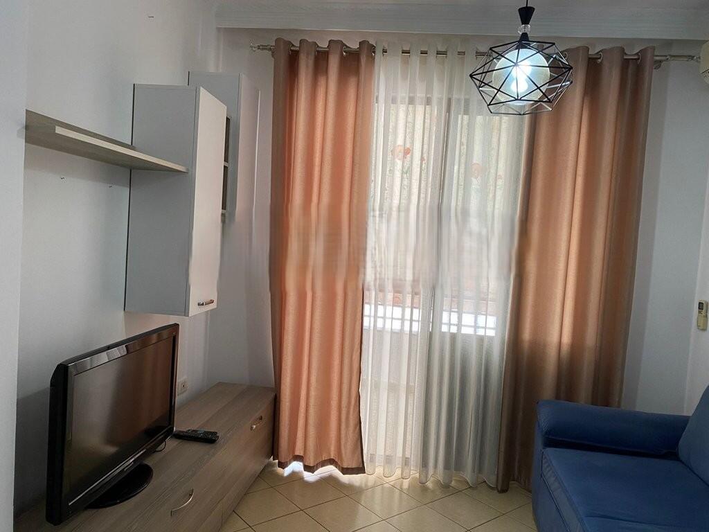 Apartament 1+1 me Qira në Astir!