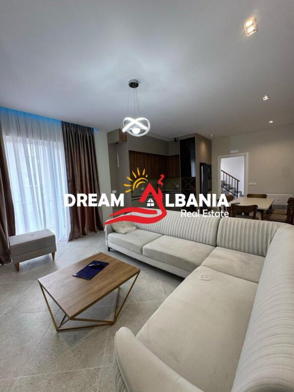 Villa a due piani in affitto a Lunder