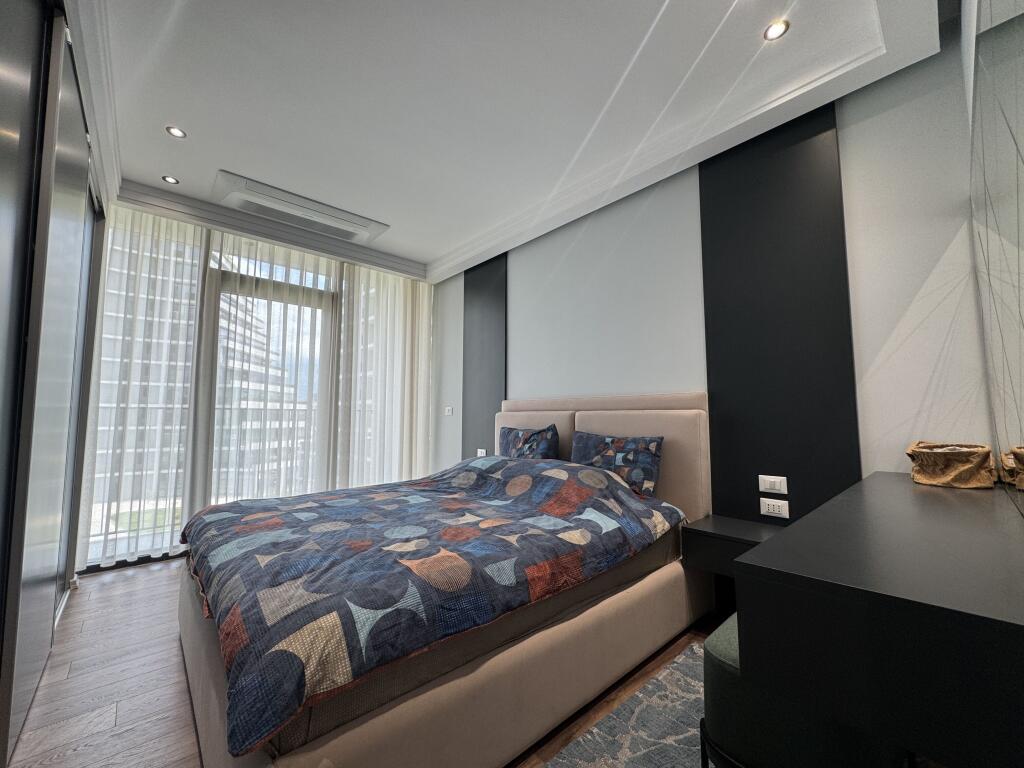Affitto, Appartamento 2+1+2+ Posto Auto, Lake View Residences, Tirana