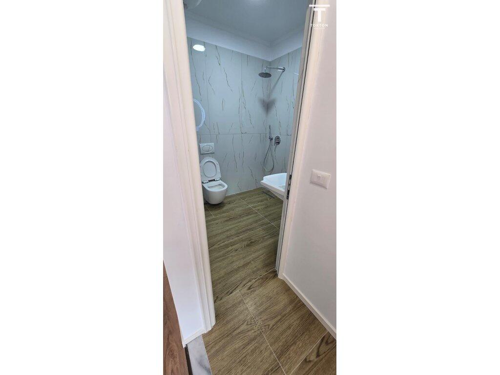 FOR SALE, APARTMENT 1+1, FORMER PARK, TIRANA. TT2145