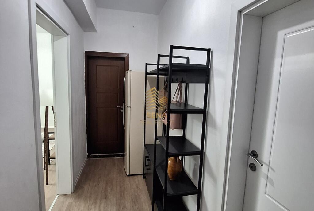 Qira, Apartament 1+1+blk+kuzhine e vecuar, Rr e Barrikadave