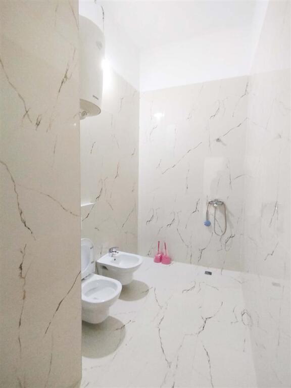 🏢Rruga Fortuzi, near Donika Center, a 2+1 apartment is for rent, empty.